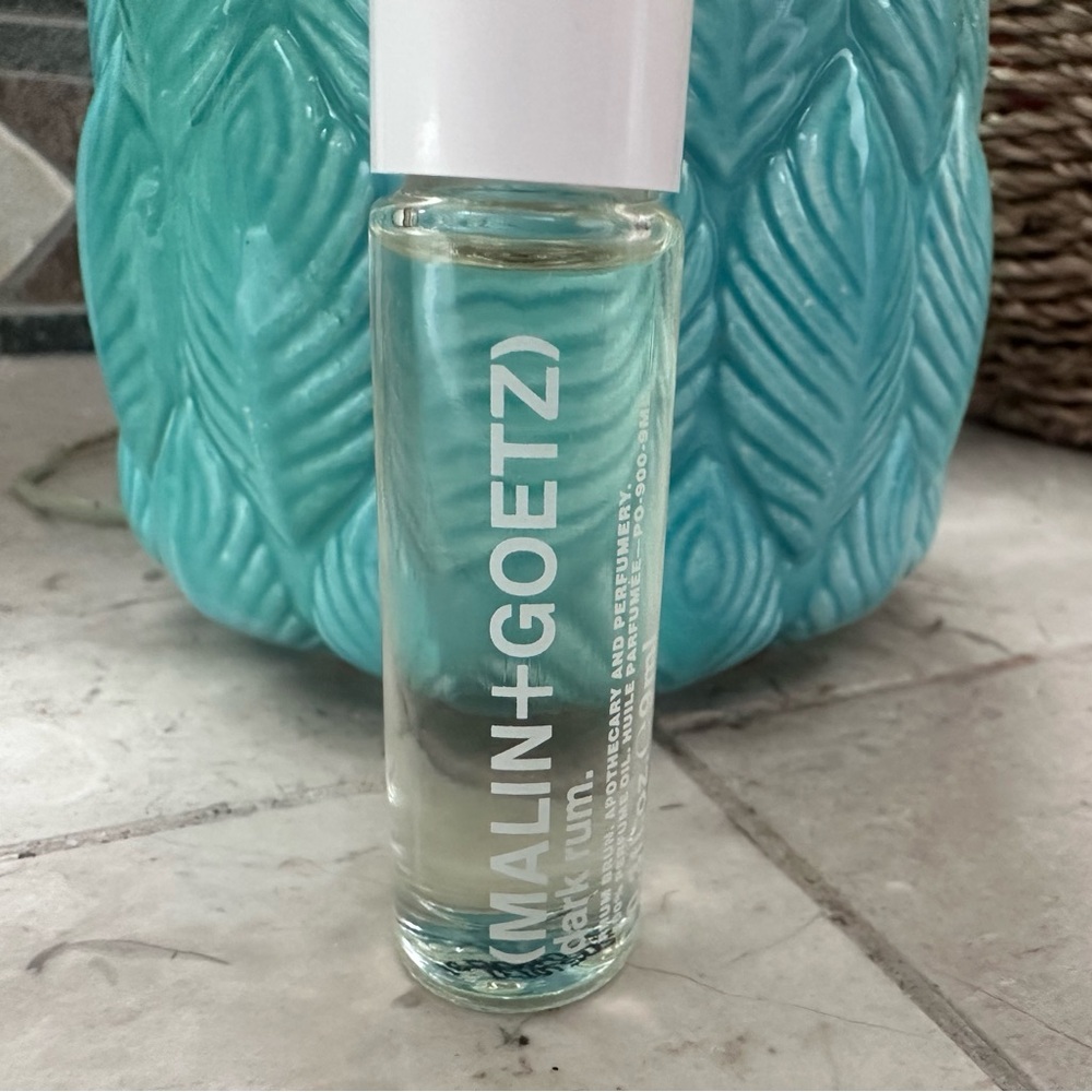 🥃 MALIN+GOETZ dark rum perfume oil 0.3 fl oz, NEW - Picture 3 of 4